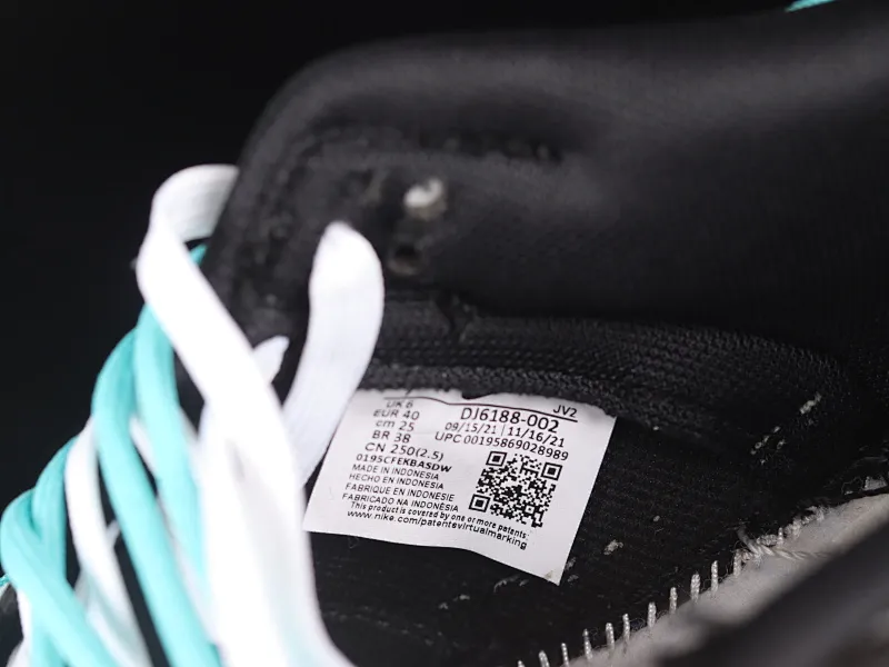 All Categories Nk SB Dunk Series Nk SB Dunk Low Low-top Sneakers Nk Dunk Low Punk Style Back to the Future Customized version of deconstructed strap casual sneakers DJ6188-002